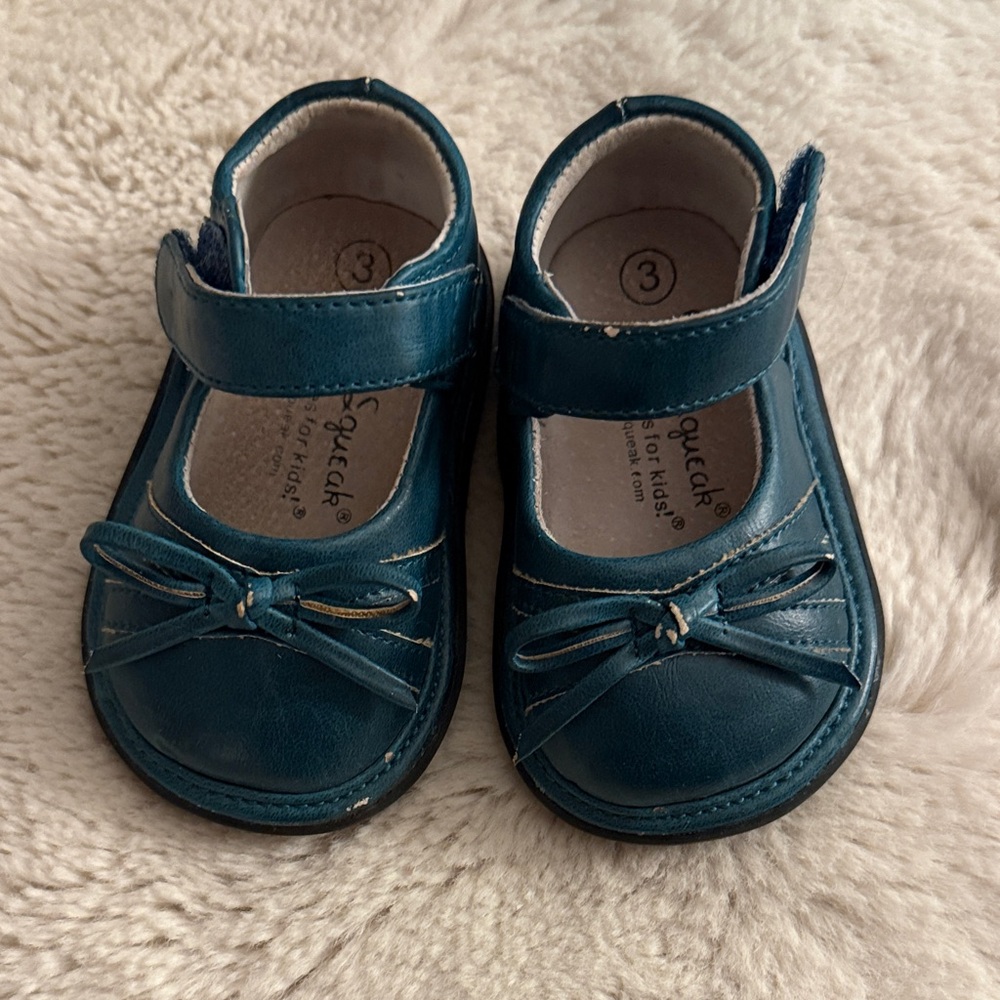 Charming Teal Kids Dress Shoes with Bow